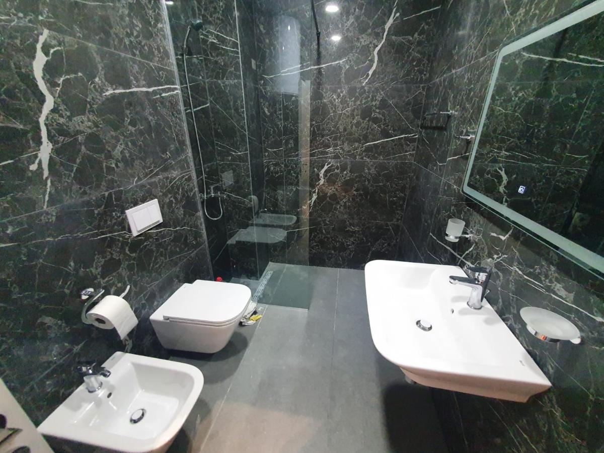 #New Luxury Apartment Tirana Exteriör bild