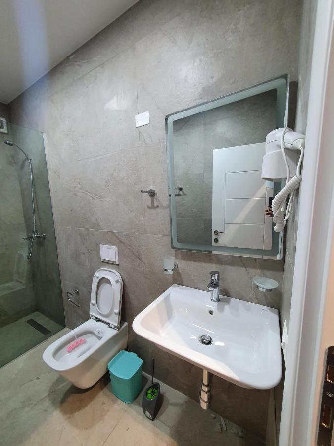 #New Luxury Apartment Tirana Exteriör bild